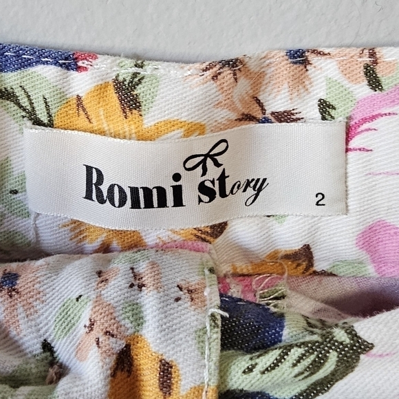 Romi Story shorts - Picture 3 of 3